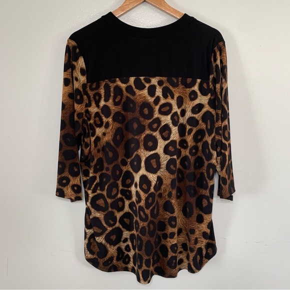 Ellie Mccarthy Leopard Print Faux Button Down Slinky Jersey Knit Top Size 2X - Picture 5 of 6